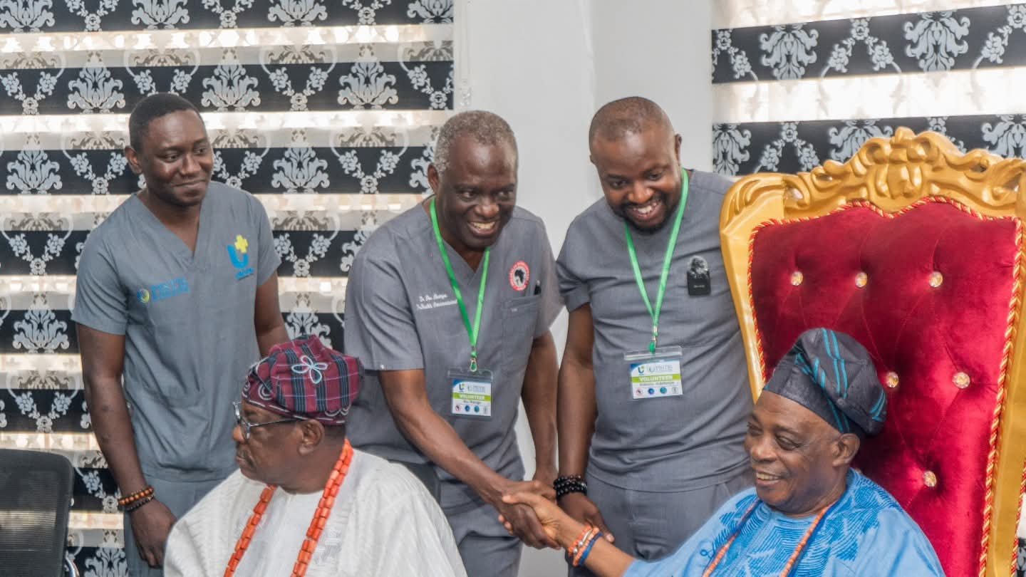 UBOMI outreach partners greet the Olubadan of Ibadanland during a courtesy visit.
